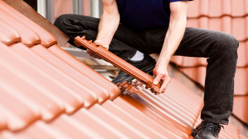 Safeguard Your Home with a Trusted Roofing Contractor in South Florida