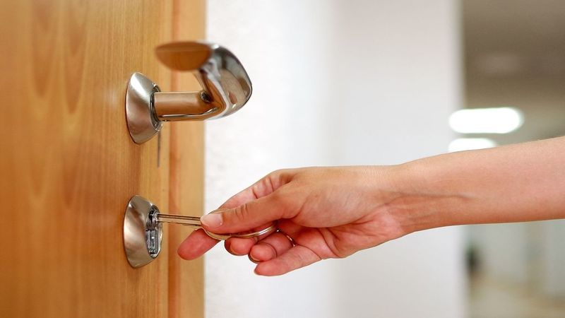 Looking for an Affordable Locksmith? 4 Tips to Guide You