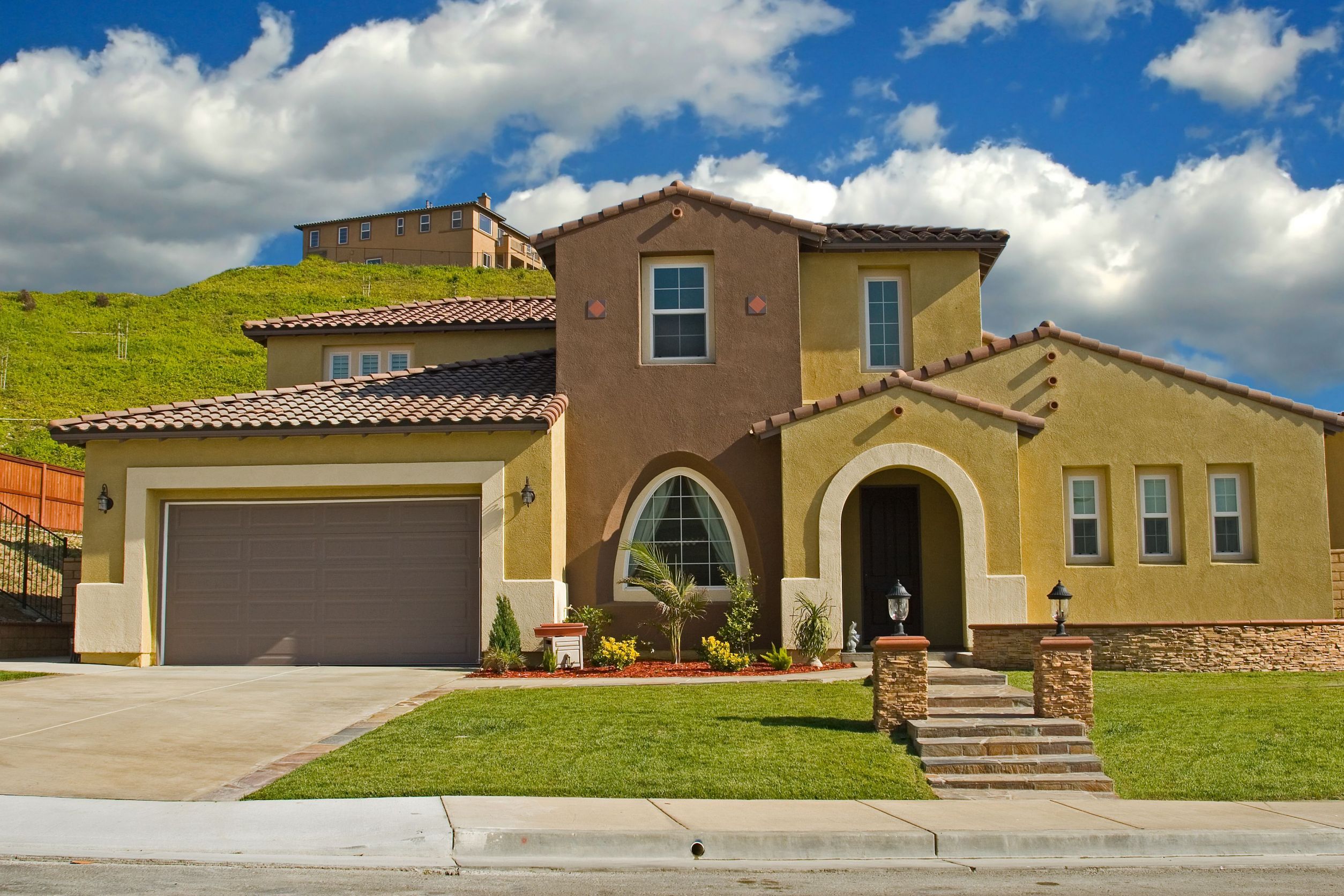 Trends That a Home Builder Can Help Select for Your New House in Florida