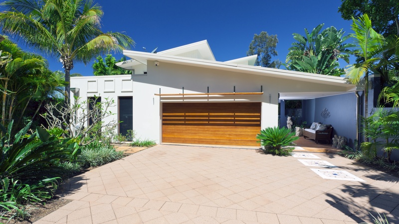 Add Style and Space to Your Chicago Home With a Detached Garage